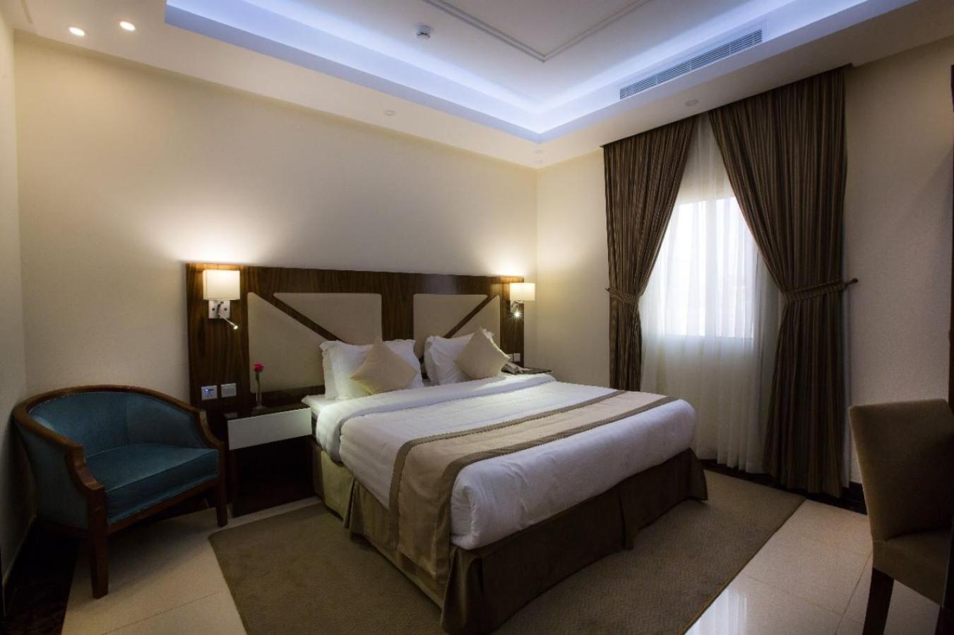 Sun Park Hotel Suites Dżedda Zewnętrze zdjęcie